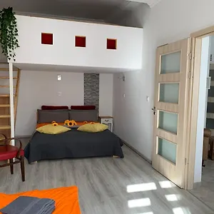 Apartment Sunflowers, Budapest