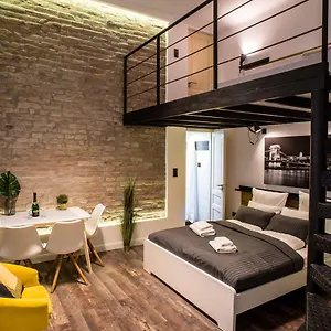 Very Stylish And Fresh In The Center Апартаменты